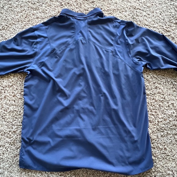 Under Armour Tide Chaser 2.0 XL Button Up‎ Shirt Long Sleeve Blue Mens Heat Gear - Picture 4 of 5